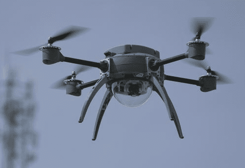 VANT's (Veículos Aéreos Não-Tripulados) são muito utilizados na aerofotogrametria, especialmente pelo custo-benefício. O Drone é um tipo de VANT.